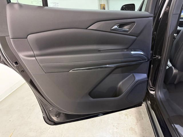 New 2026 Chevrolet Traverse LT w/ Driver Confidence Package image 23