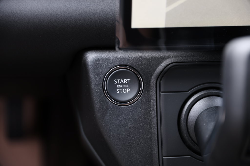New 2026 Land Rover Defender 110 X-Dynamic SE AWD/4WD image 20