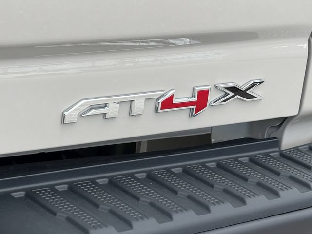 New 2026 GMC Sierra 2500 AT4X w/ AT4X AEV Edition AWD/4WD image 9