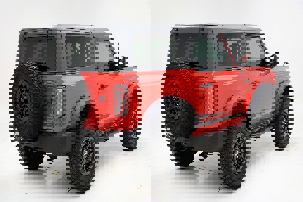 Used 2023 Ford Bronco Wildtrak image 9