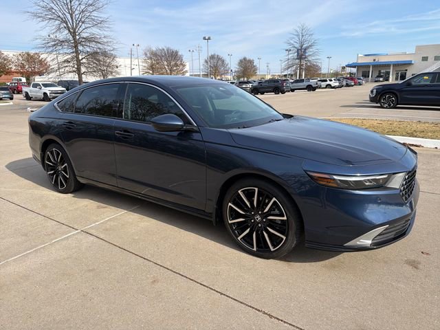 Used 2025 Honda Accord Touring image 7
