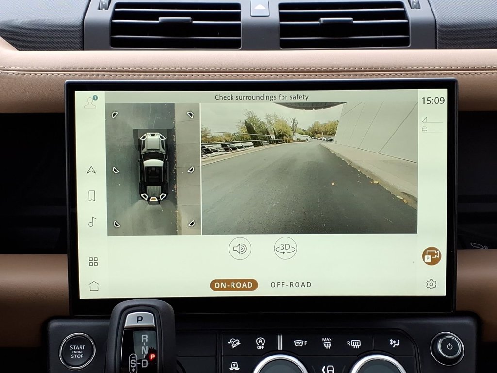 New 2026 Land Rover Defender 110 X-Dynamic SE AWD/4WD image 19