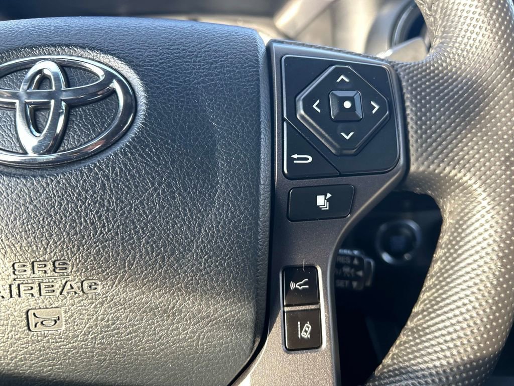 Used 2020 Toyota Tacoma TRD Off-Road image 24