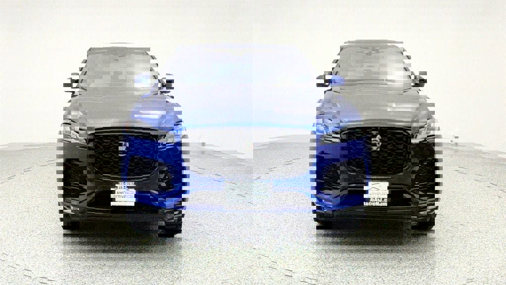 Used 2021 Jaguar F-PACE S image 2