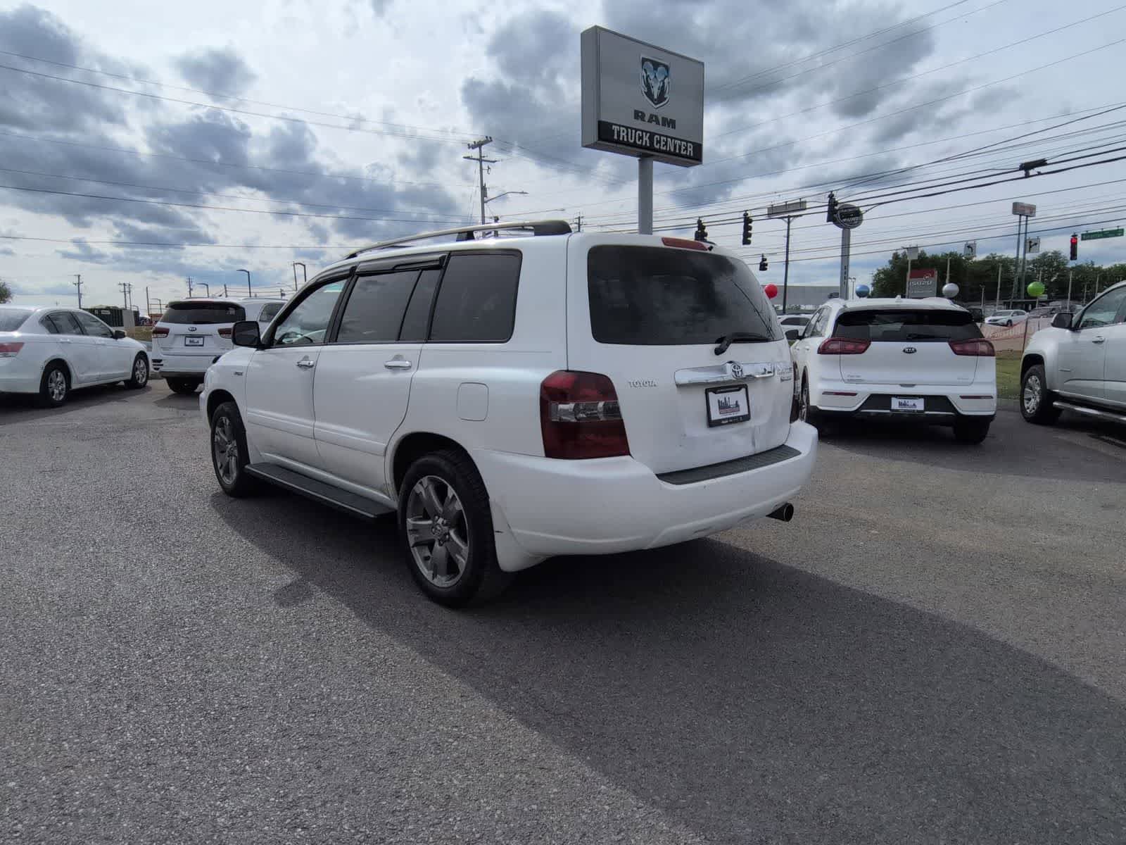 Used 2006 Toyota Highlander 2WD V6 image 6