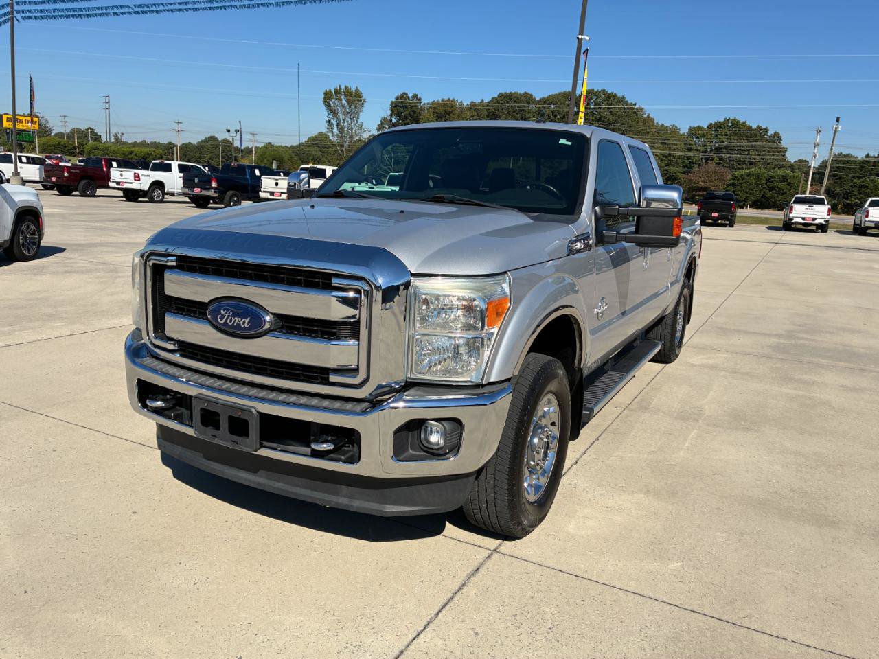 Used 2015 Ford F250 Lariat w/ Lariat Ultimate Package AWD/4WD image 2