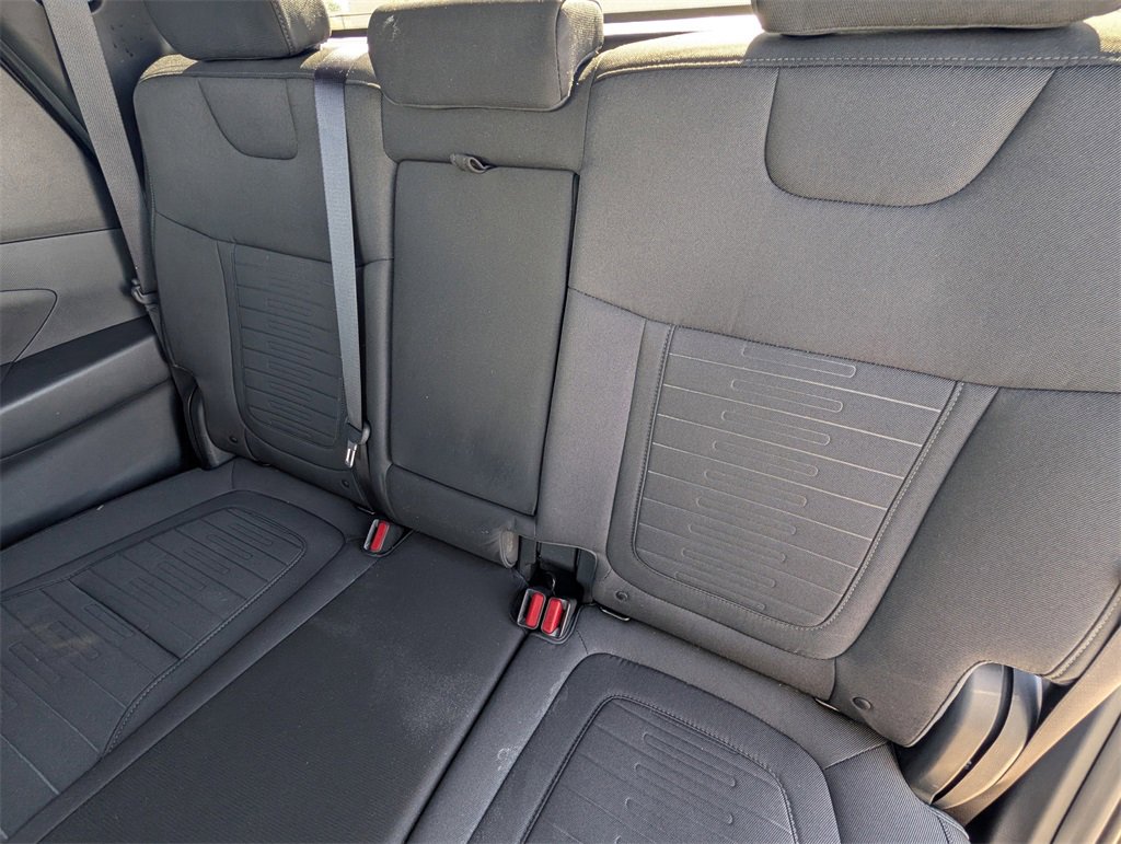 Certified 2025 Hyundai Santa Cruz SE image 24