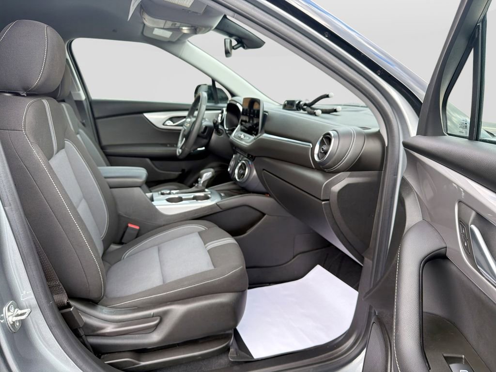 Used 2023 Chevrolet Blazer LT w/ Convenience Package image 30