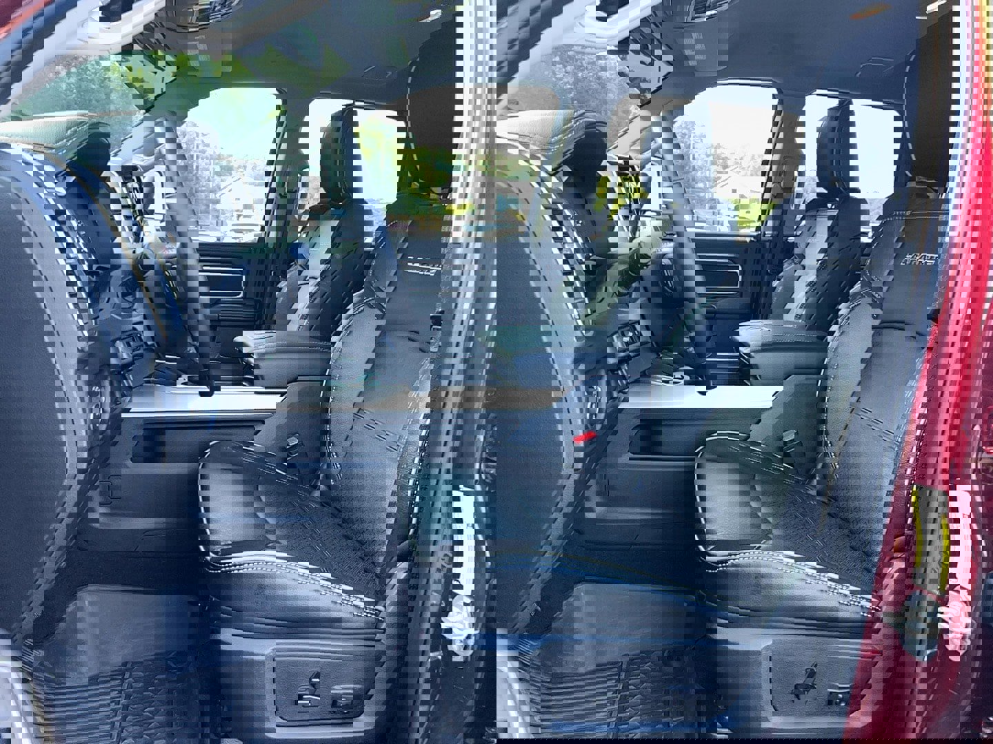 Used 2024 RAM 3500 Laramie w/ Towing Technology Group image 15