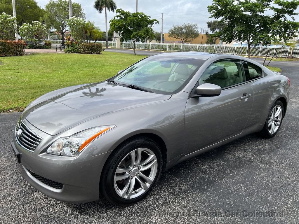 Used 2009 INFINITI G37 x Coupe w/ Premium Pkg image 1
