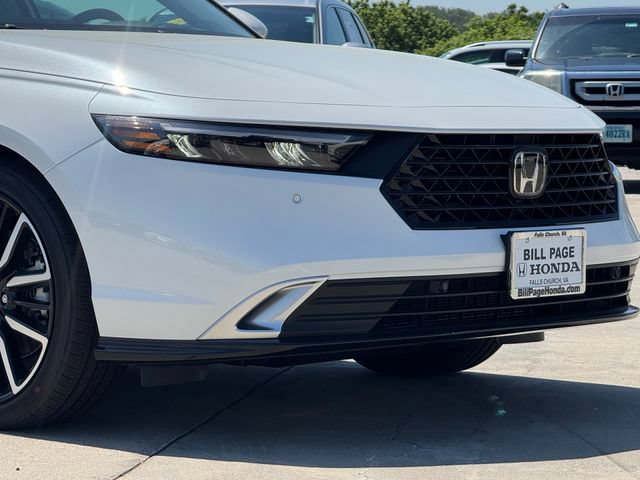 New 2026 Honda Accord Touring image 2