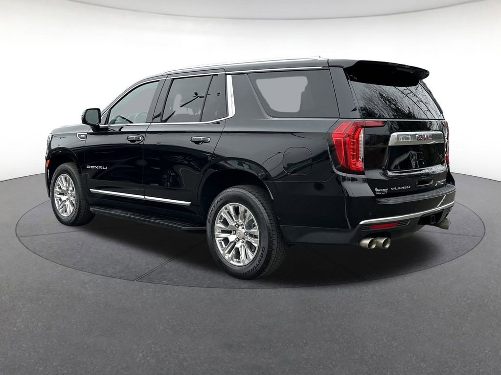 Used 2023 GMC Yukon Denali image 3