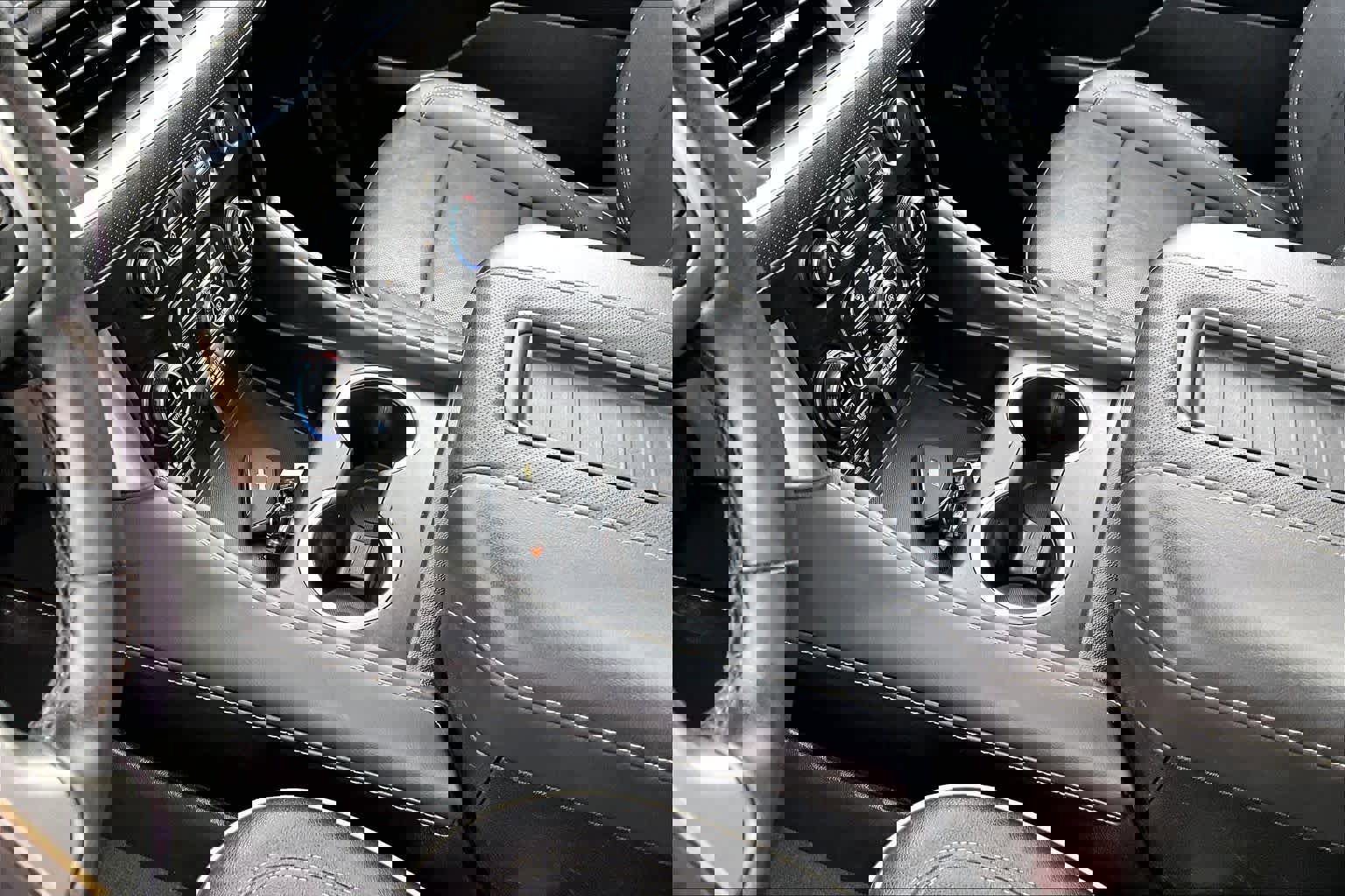 Used 2023 Chevrolet Suburban Premier AWD/4WD image 16