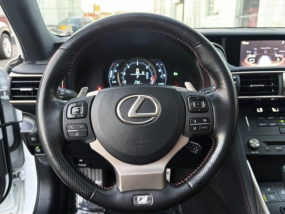 Used 2020 Lexus IS 350 F Sport w/ F Sport Package RWD image 6