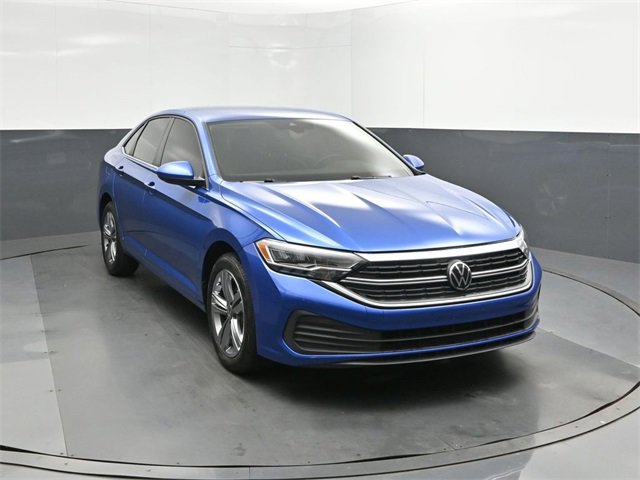 Used 2022 Volkswagen Jetta SE image 22