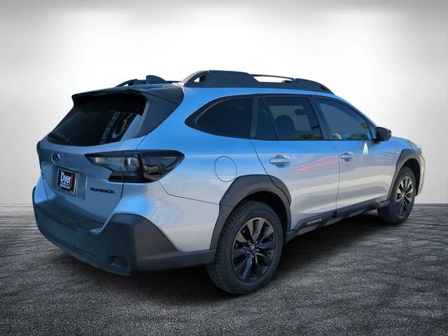 Used 2023 Subaru Outback Onyx Edition image 4