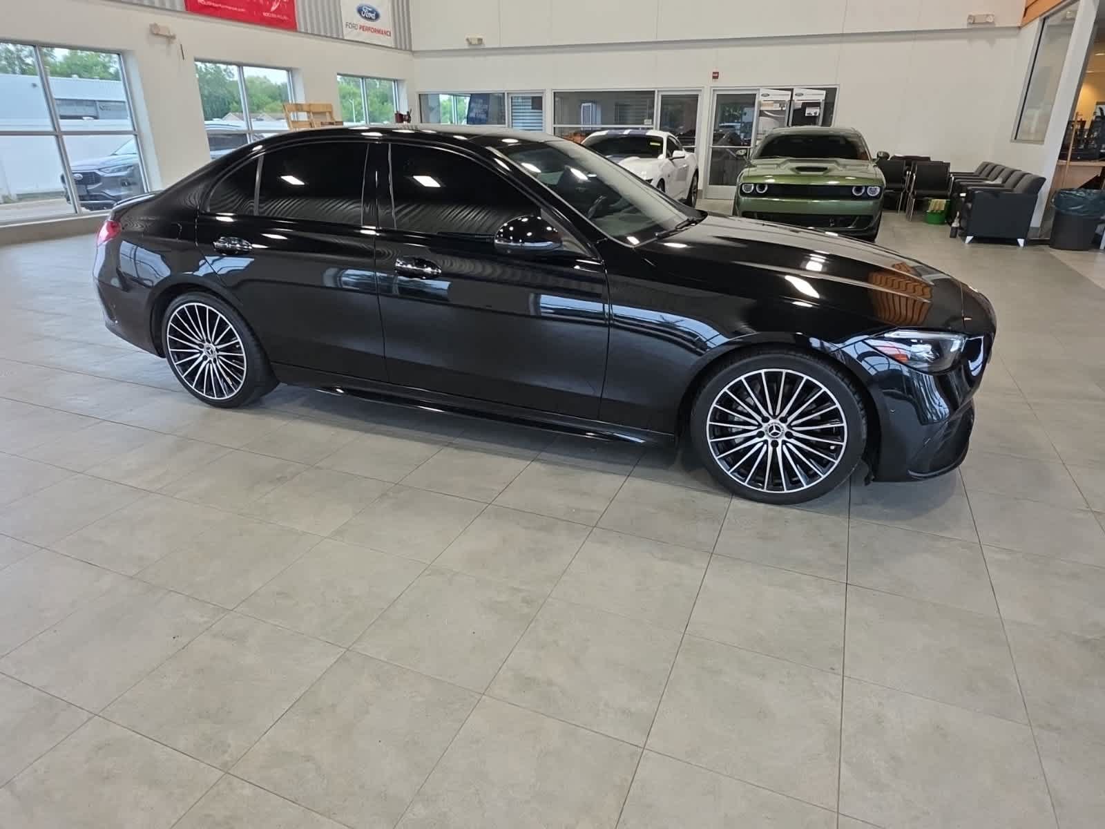 Used 2023 Mercedes-Benz C 300 Sedan image 5