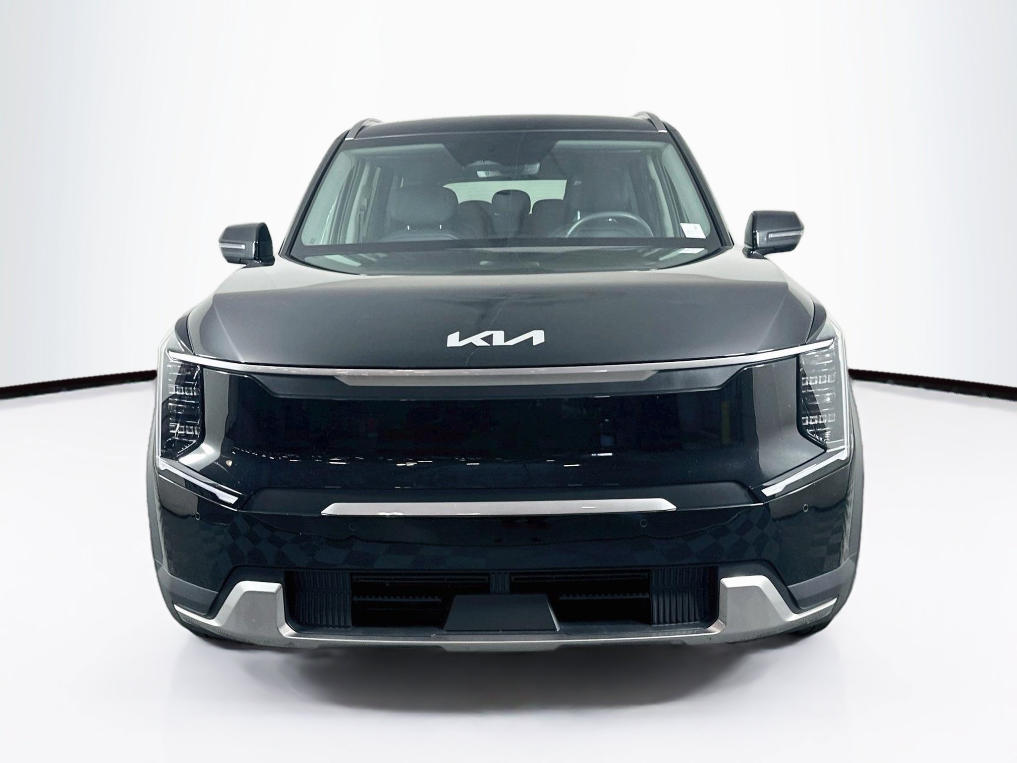 Used 2024 Kia EV9 Wind AWD/4WD image 2
