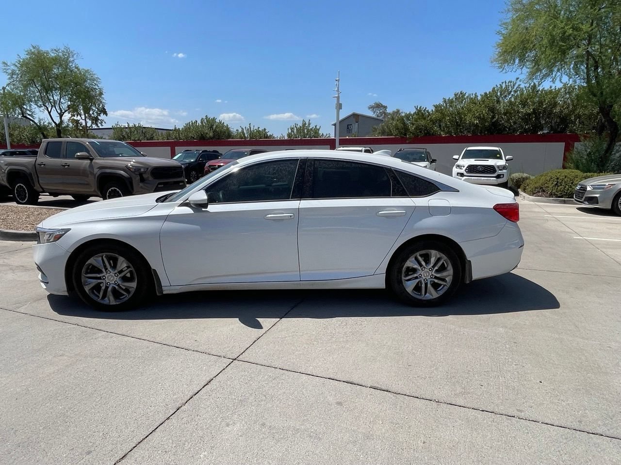 Used 2020 Honda Accord LX image 8