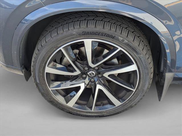 Used 2020 Volvo XC90 T6 Momentum w/ Protection Package image 26