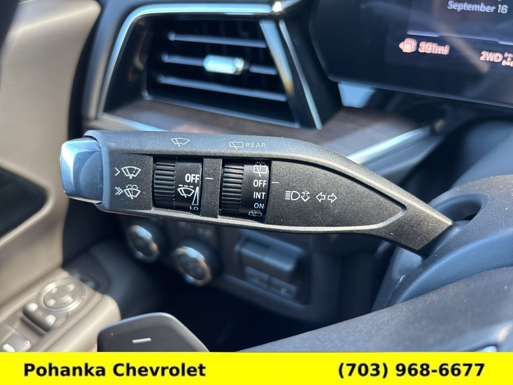 New 2026 Chevrolet Suburban High Country w/ Sun And Tow Package AWD/4WD image 10