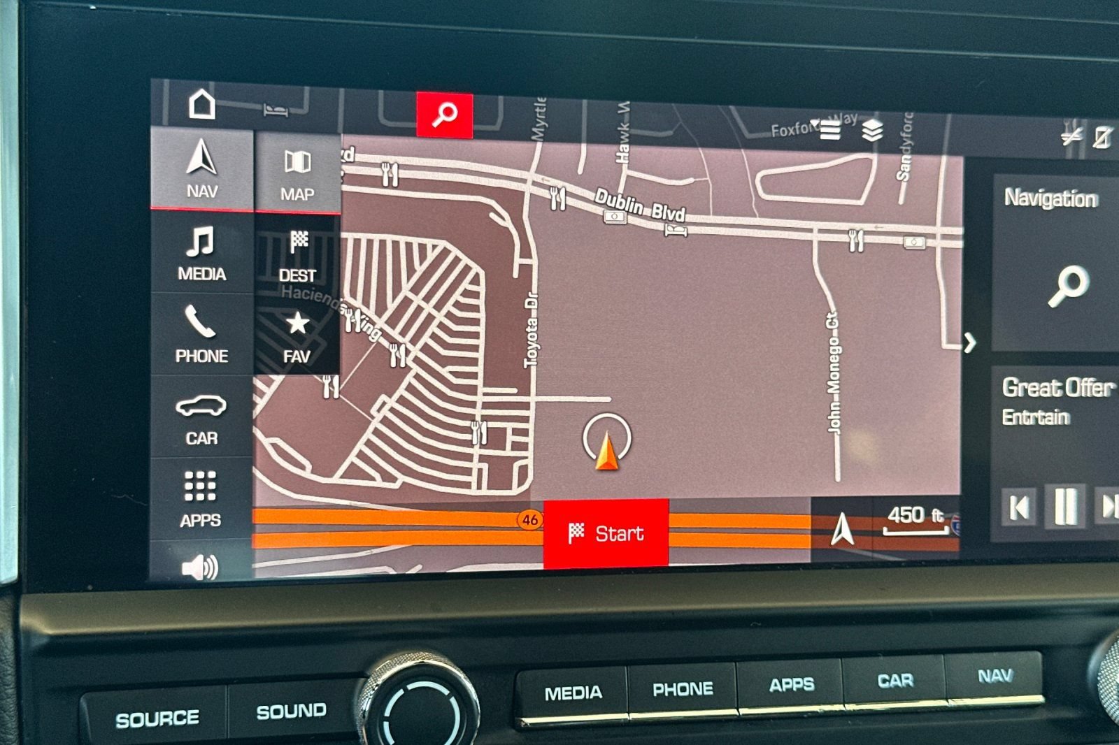 Used 2019 Porsche Macan S AWD/4WD image 22