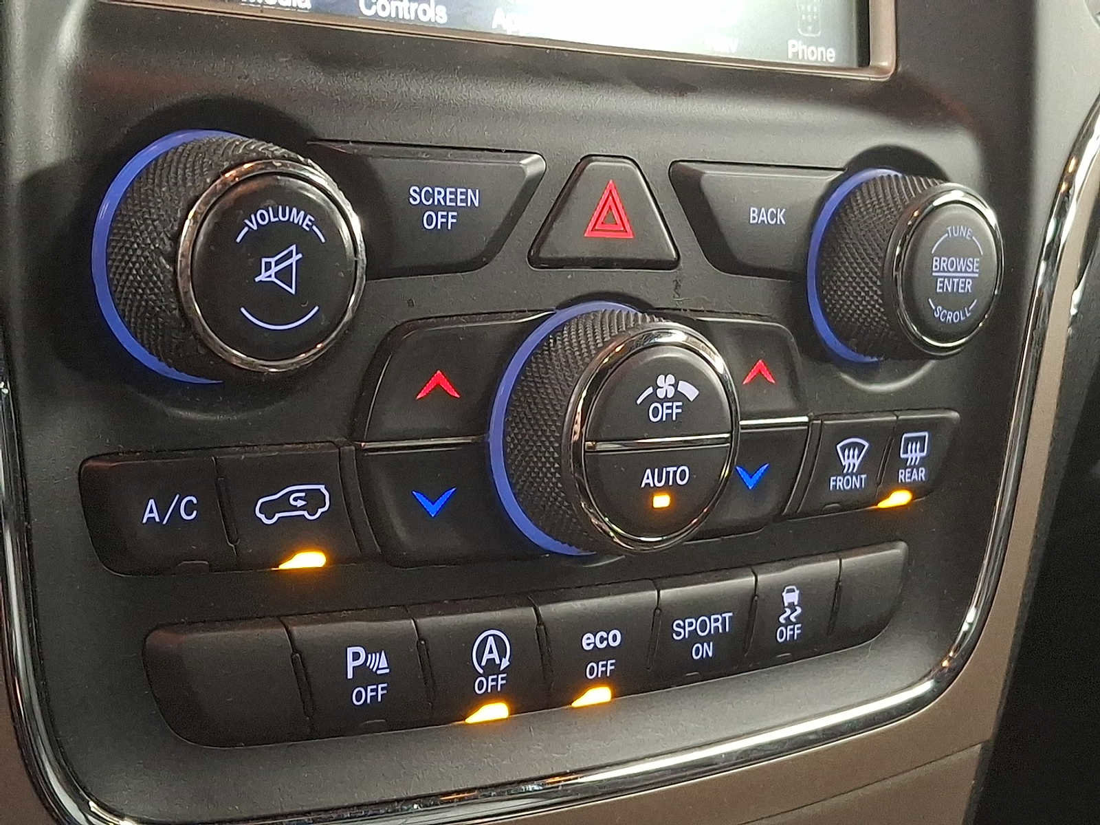 Used 2017 Jeep Grand Cherokee Overland image 15