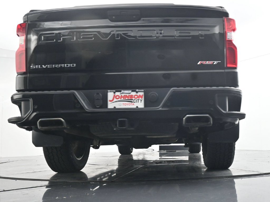 Used 2020 Chevrolet Silverado 1500 RST AWD/4WD image 35