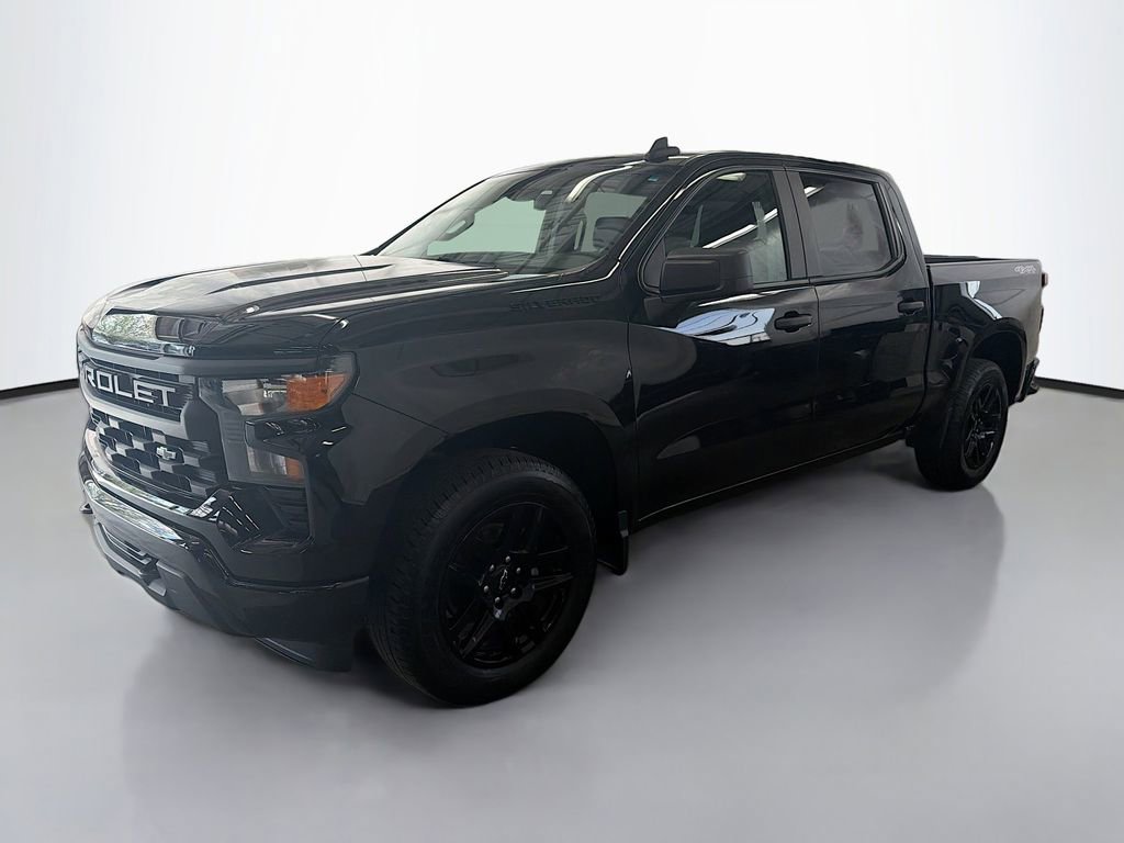 Used 2022 Chevrolet Silverado 1500 Custom w/ LPO, Dark Essentials Package AWD/4WD image 5