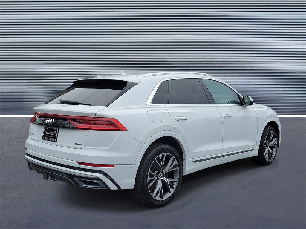Used 2021 Audi Q8 Premium Plus w/ Premium Plus Package image 3