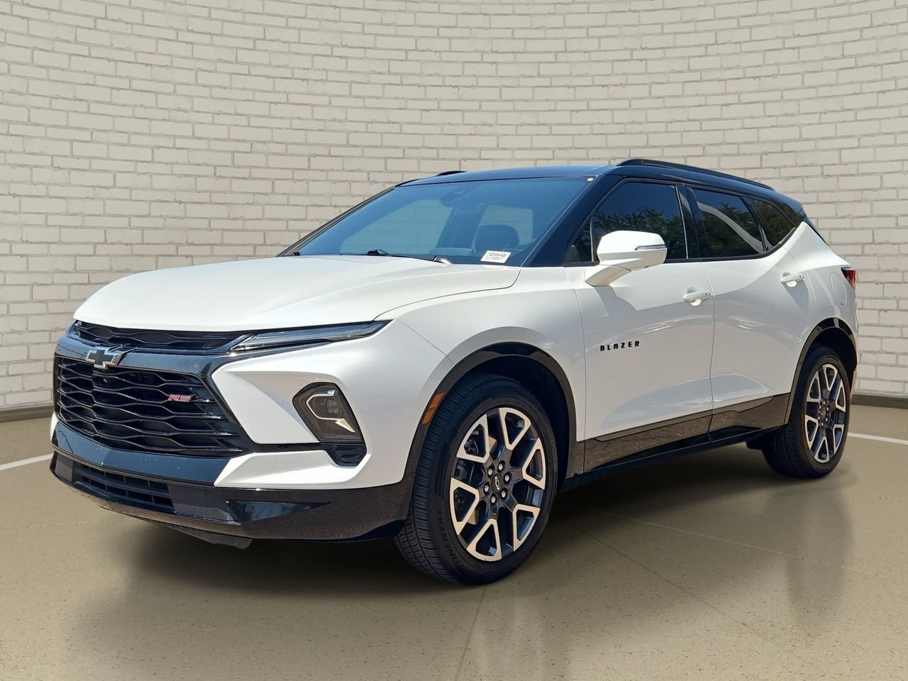 Used 2024 Chevrolet Blazer RS w/ Driver Confidence II Package AWD/4WD image 1