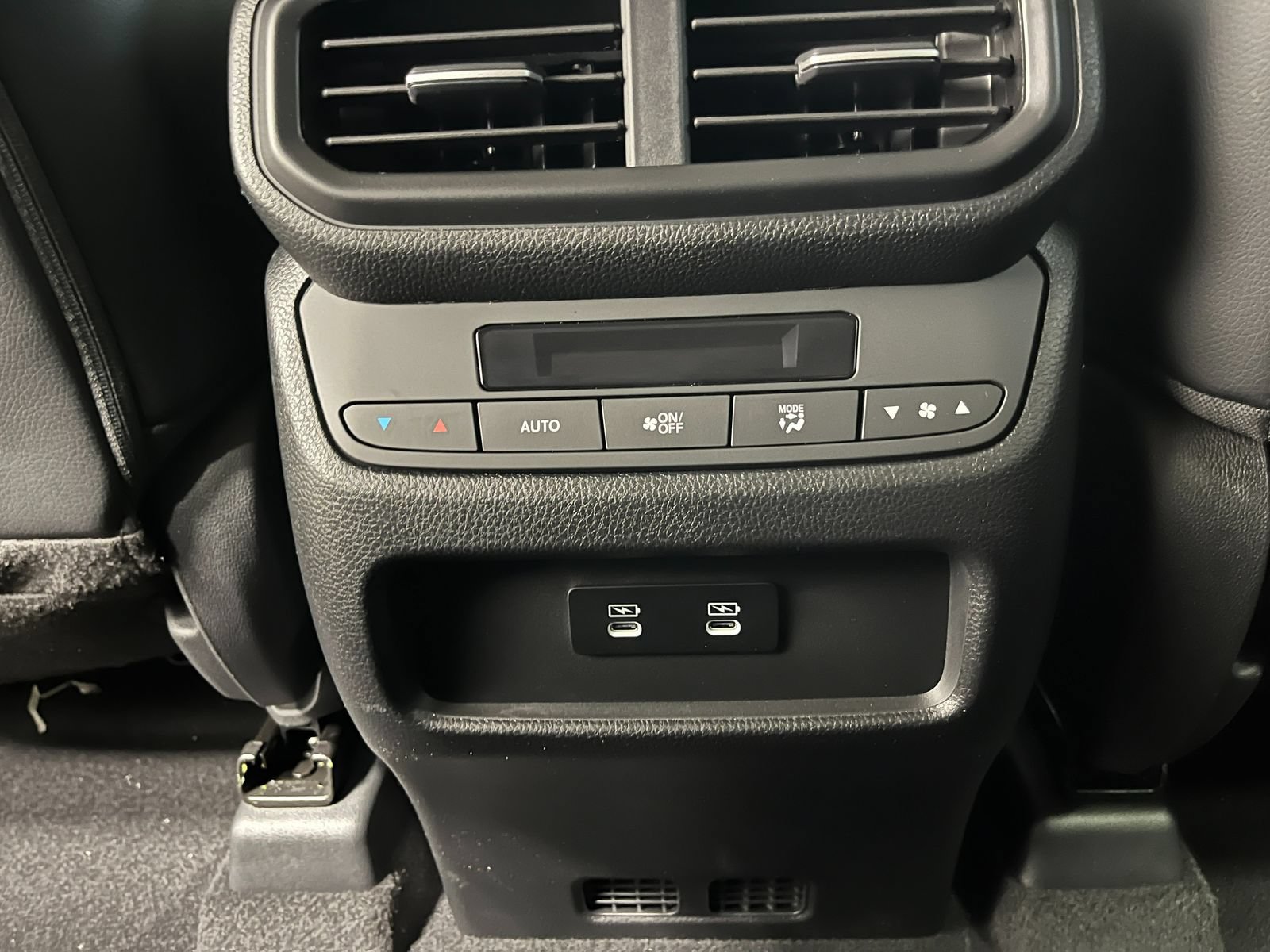 New 2026 Honda Pilot image 24