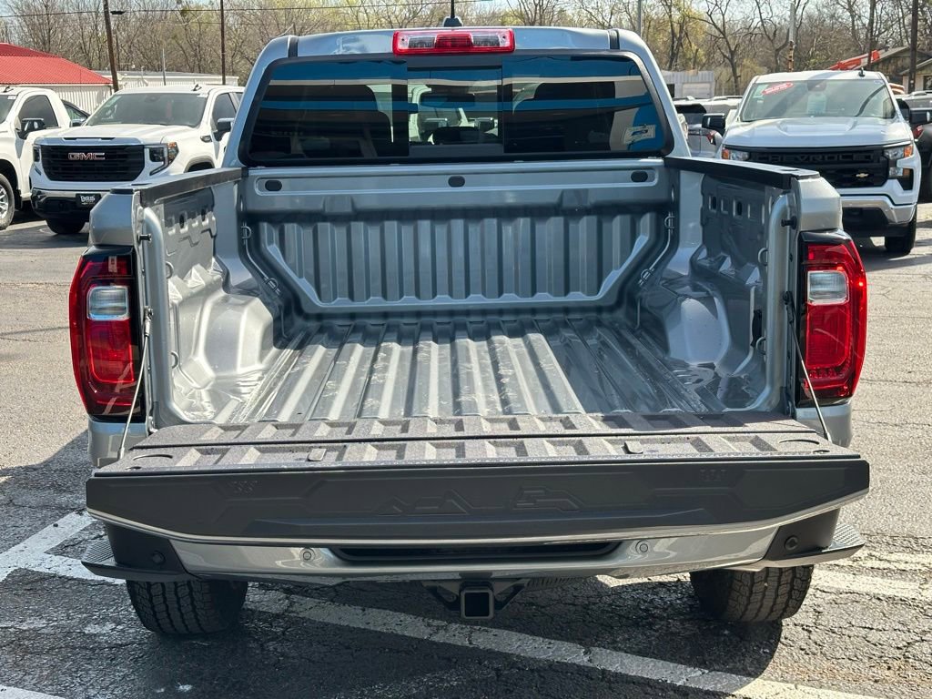 New 2026 GMC Canyon Elevation w/ Convenience Package image 6