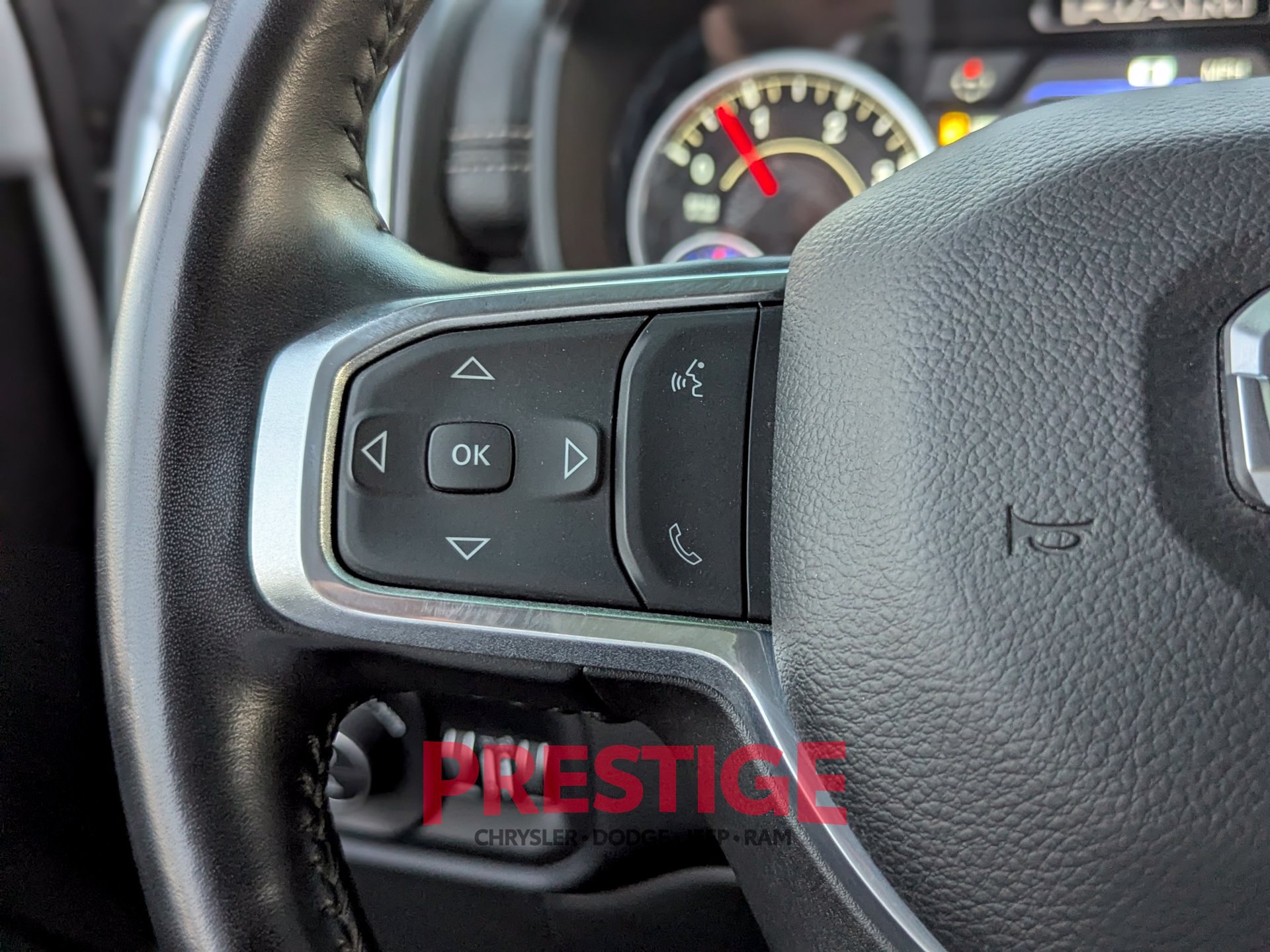 Used 2024 RAM 2500 Laramie AWD/4WD image 22