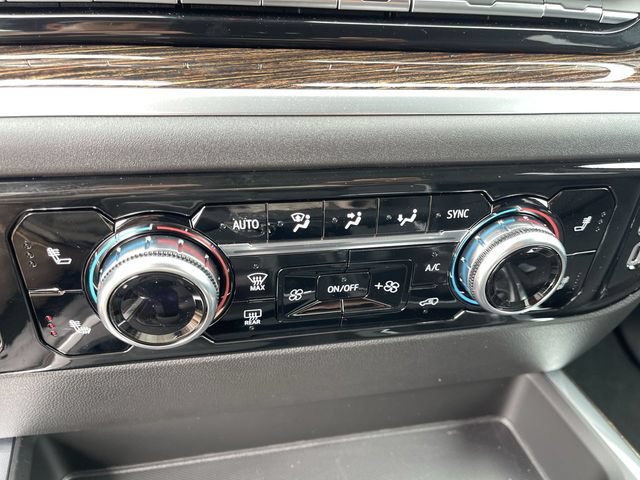 New 2026 GMC Sierra 1500 Elevation w/ Elevation Premium Package AWD/4WD image 18