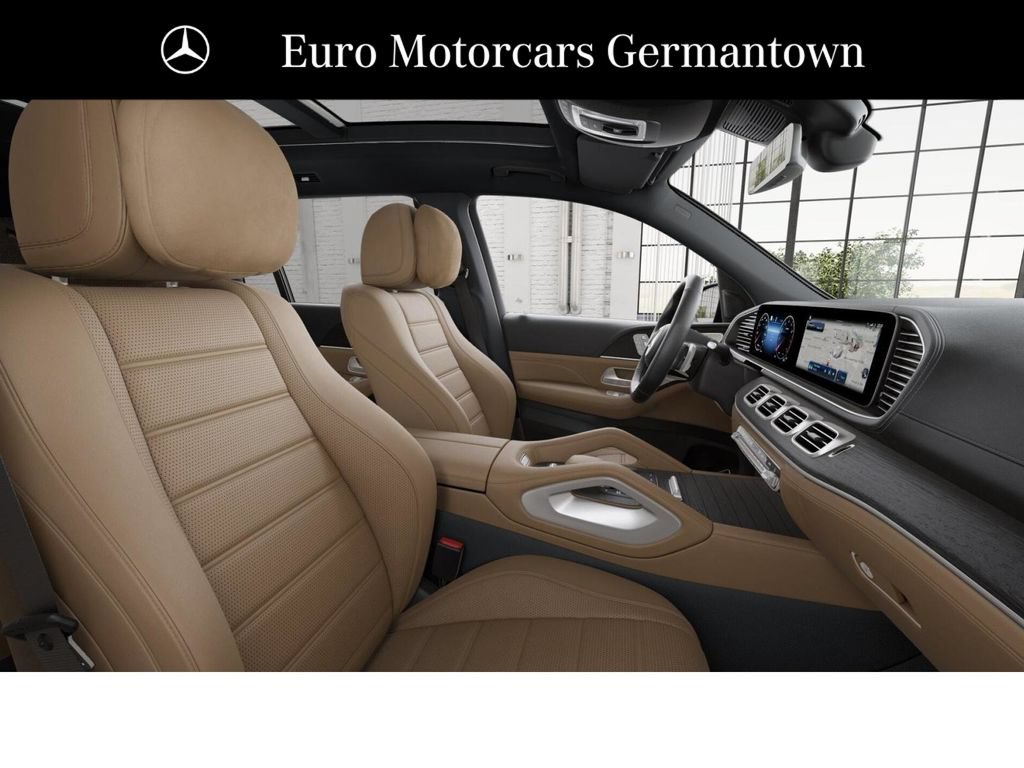 New 2026 Mercedes-Benz GLS 580 4MATIC image 4