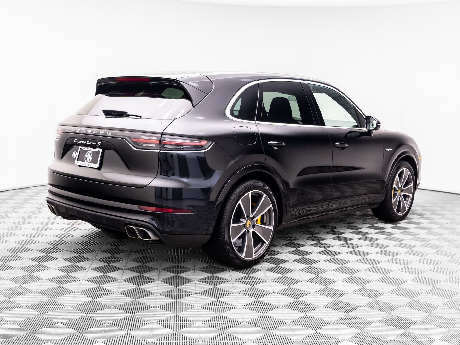Used 2022 Porsche Cayenne Turbo S AWD/4WD image 8