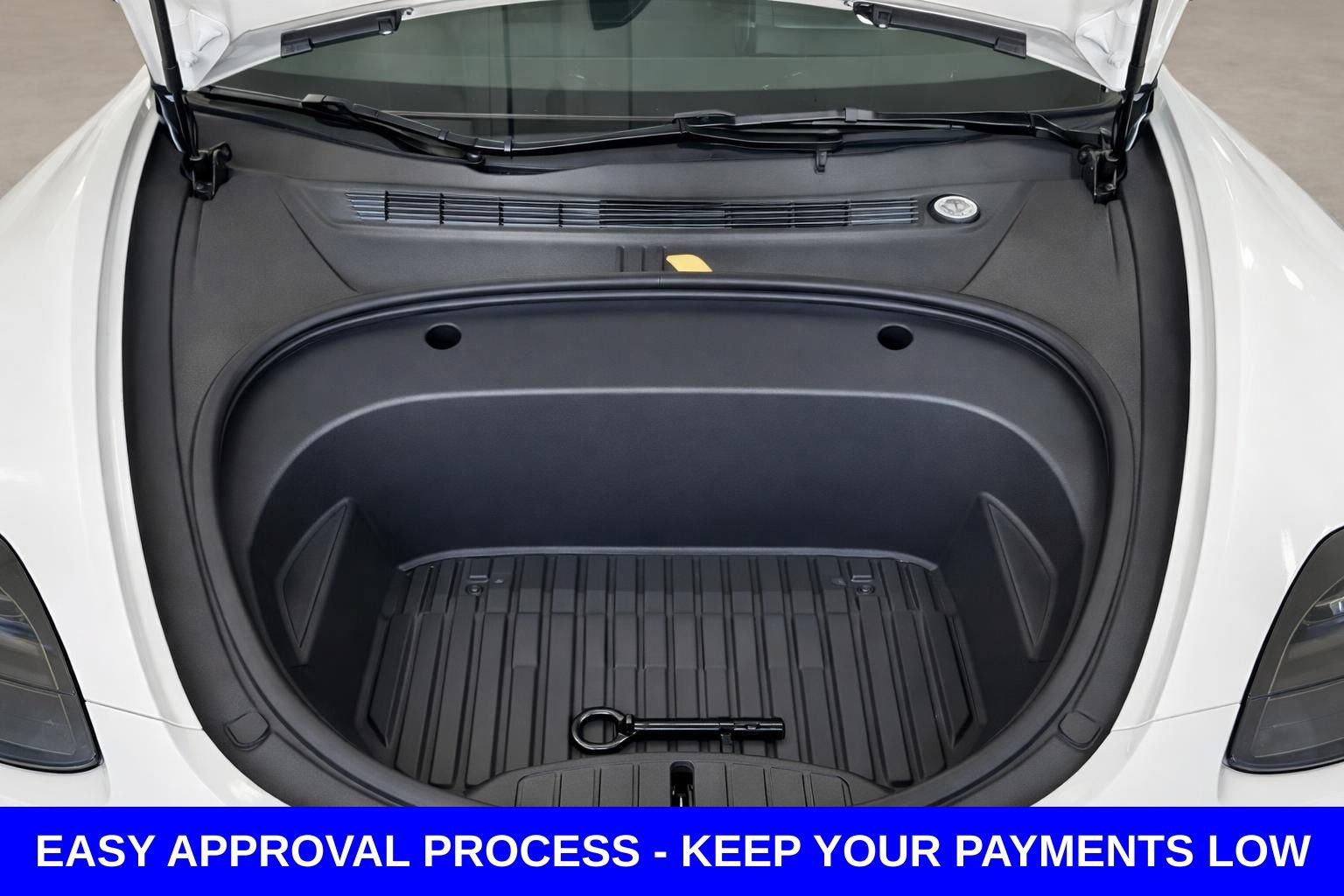 Used 2023 Tesla Model 3 Standard Range RWD image 18