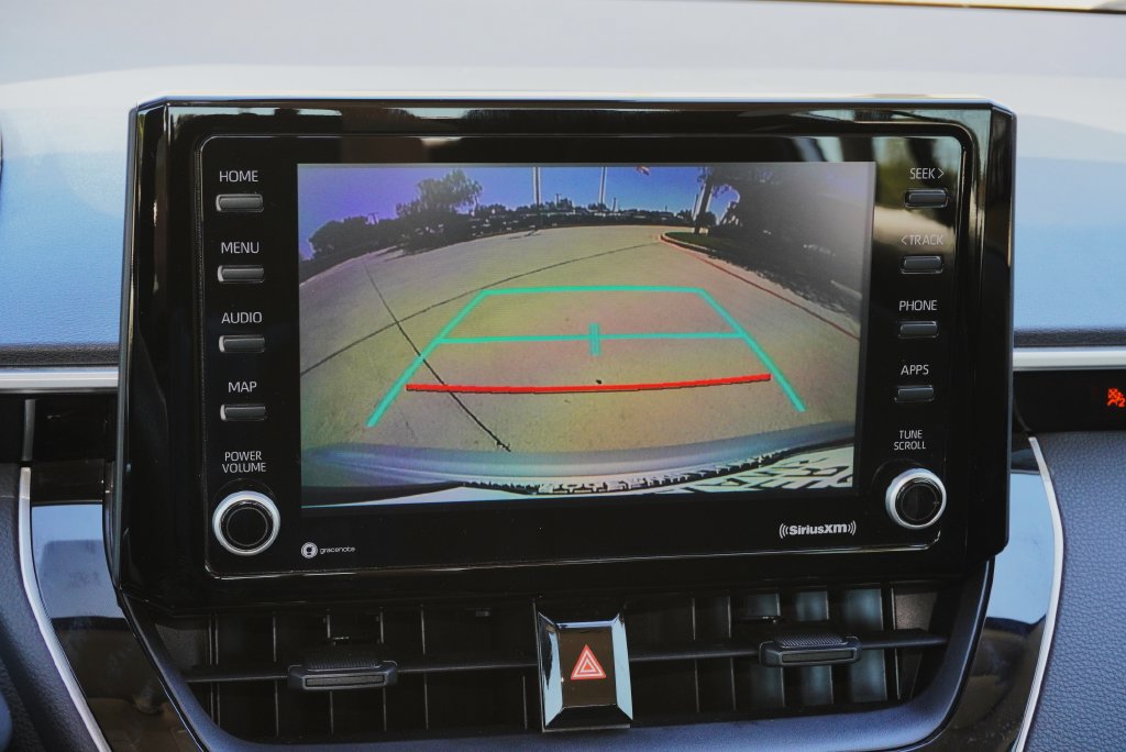 Used 2022 Toyota Corolla LE FWD image 14