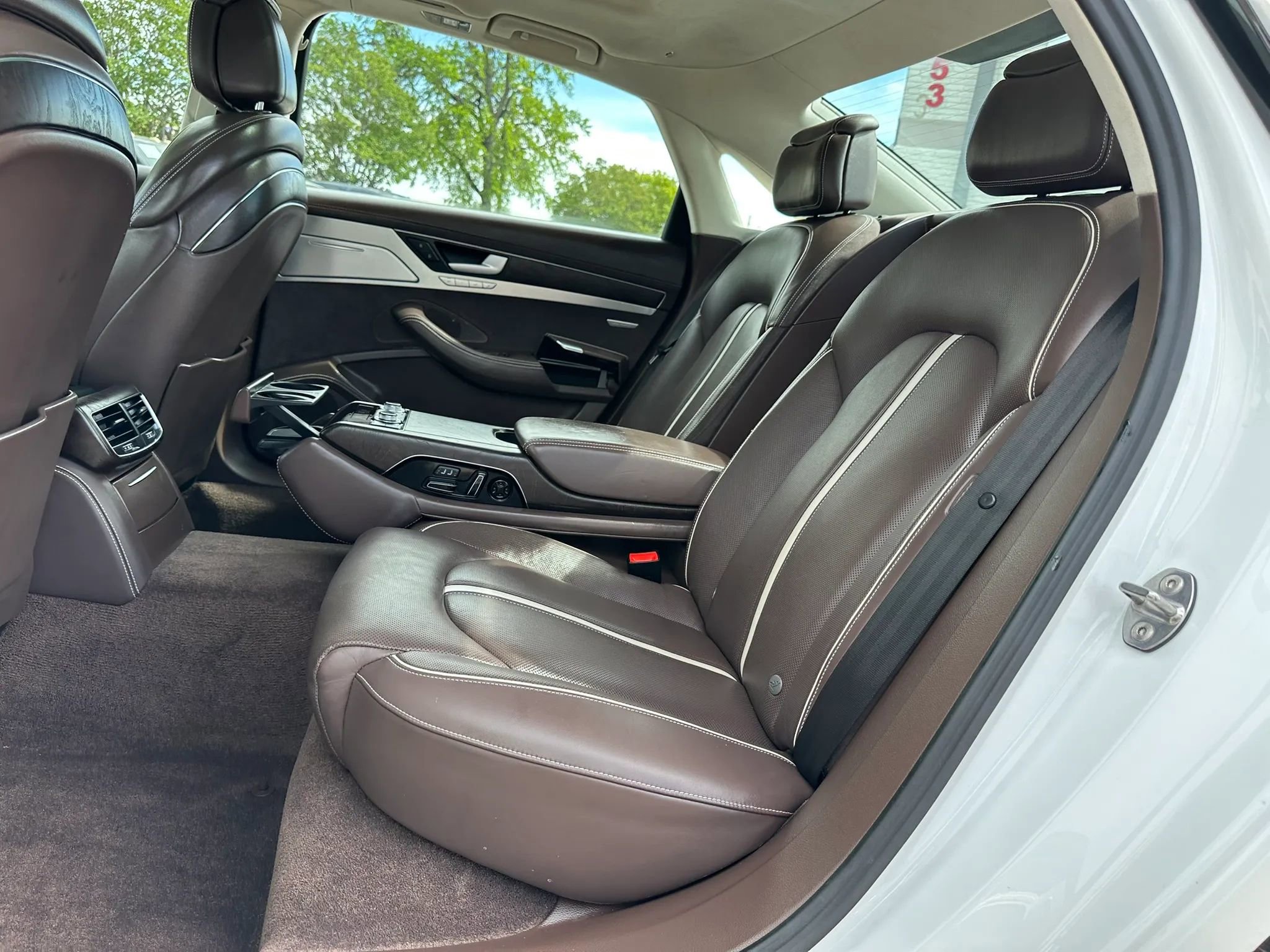 Used 2016 Audi A8 L 4.0T image 20