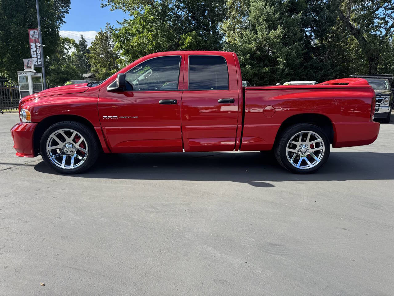 Used 2005 Dodge Ram 1500 Truck 2WD Quad Cab image 2
