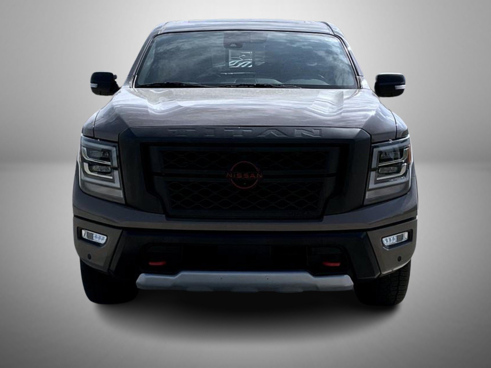 Certified 2023 Nissan Titan PRO-4X w/ Pro-4x Convenience Package AWD/4WD image 2