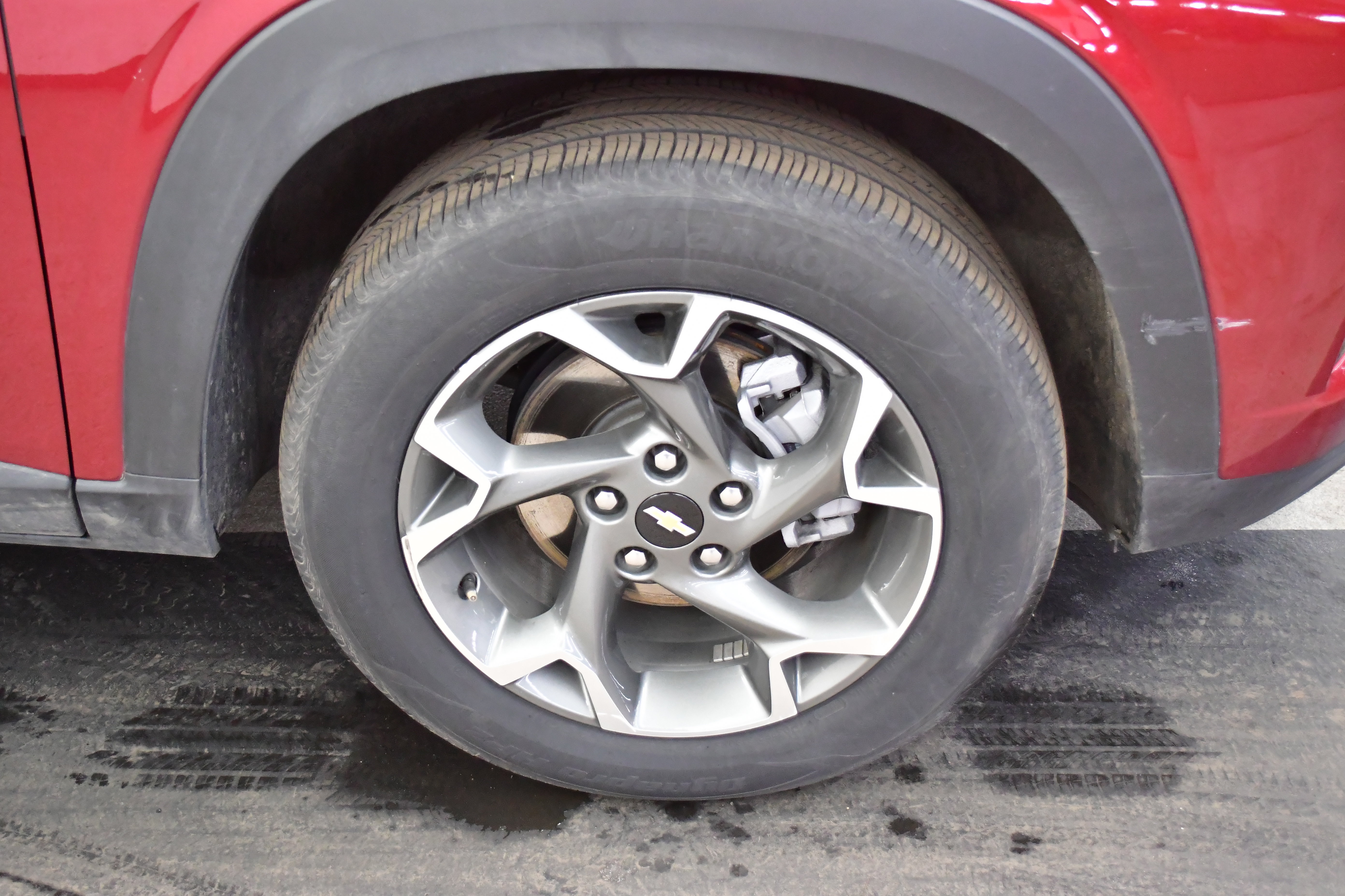 Used 2025 Chevrolet Trax LT w/ LT Convenience Package image 55