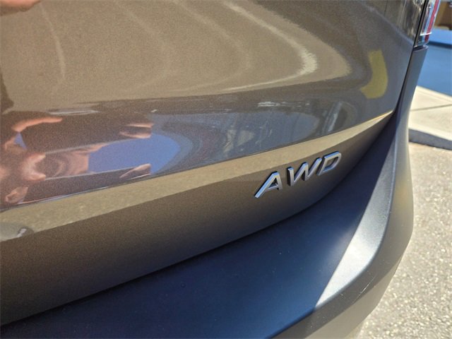 Used 2025 Nissan Kicks S image 14