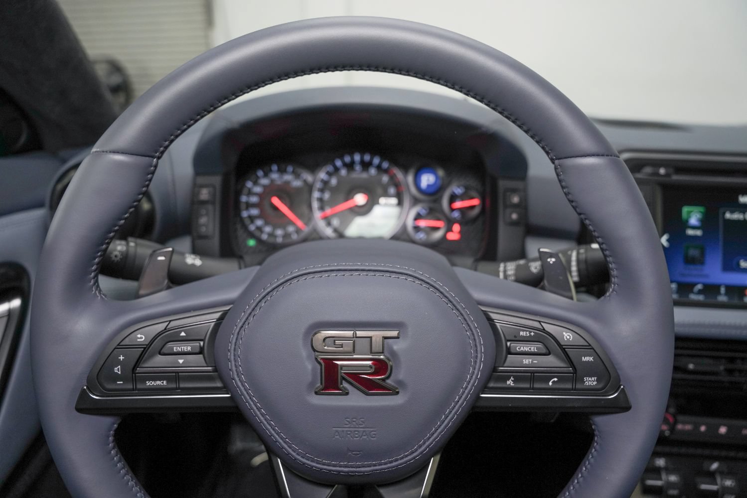 Used 2020 Nissan GT-R Premium AWD/4WD image 49