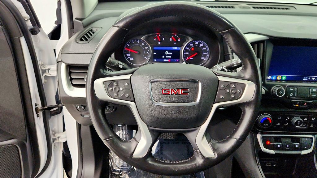 Used 2022 GMC Terrain SLT image 13