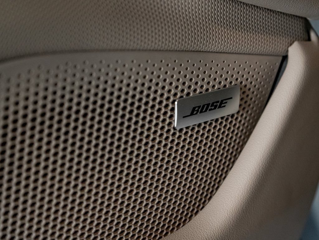 Certified 2025 Porsche Taycan RWD image 15