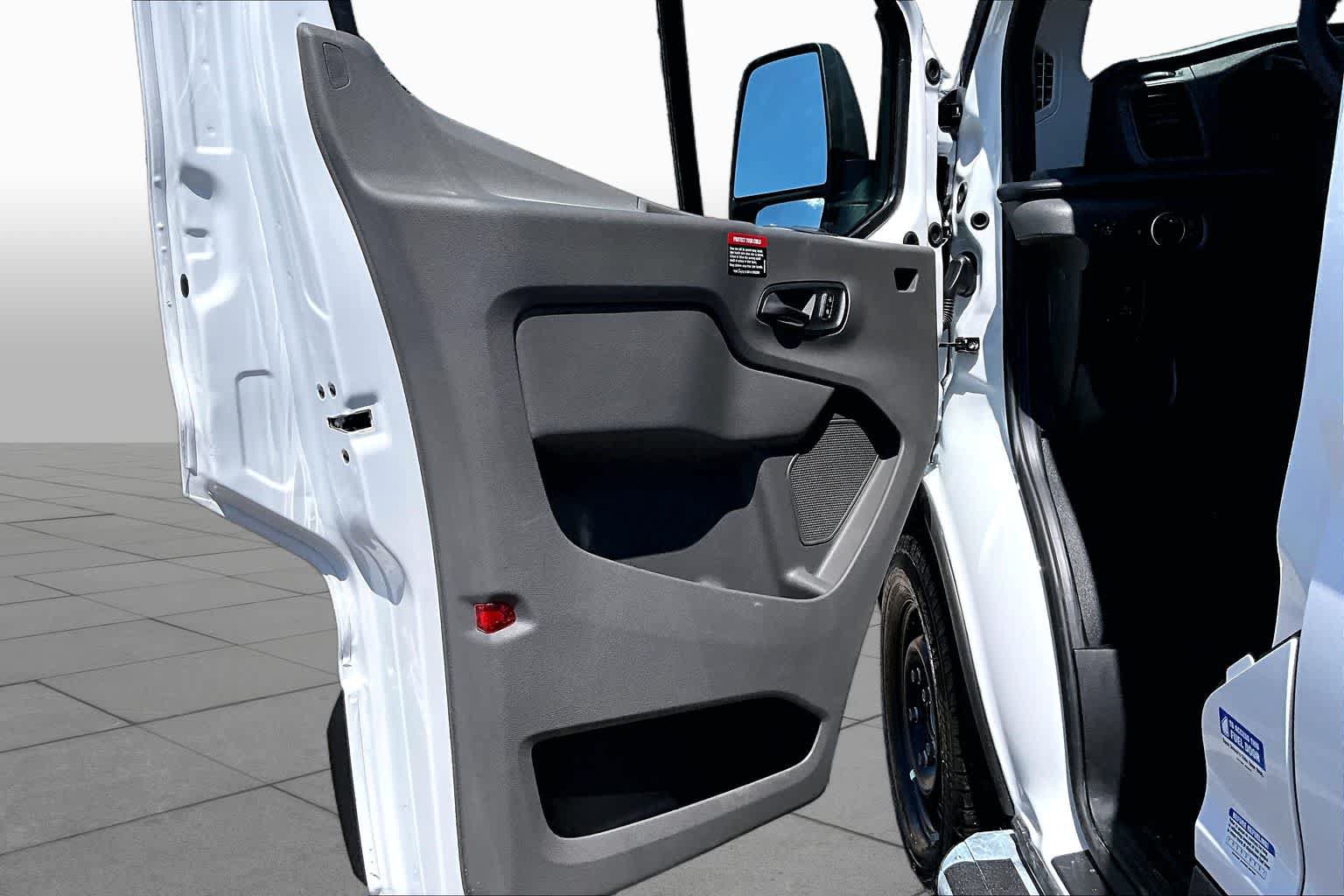 Used 2026 Ford Transit 250 Low Roof w/ Exterior Upgrade Package RWD image 22