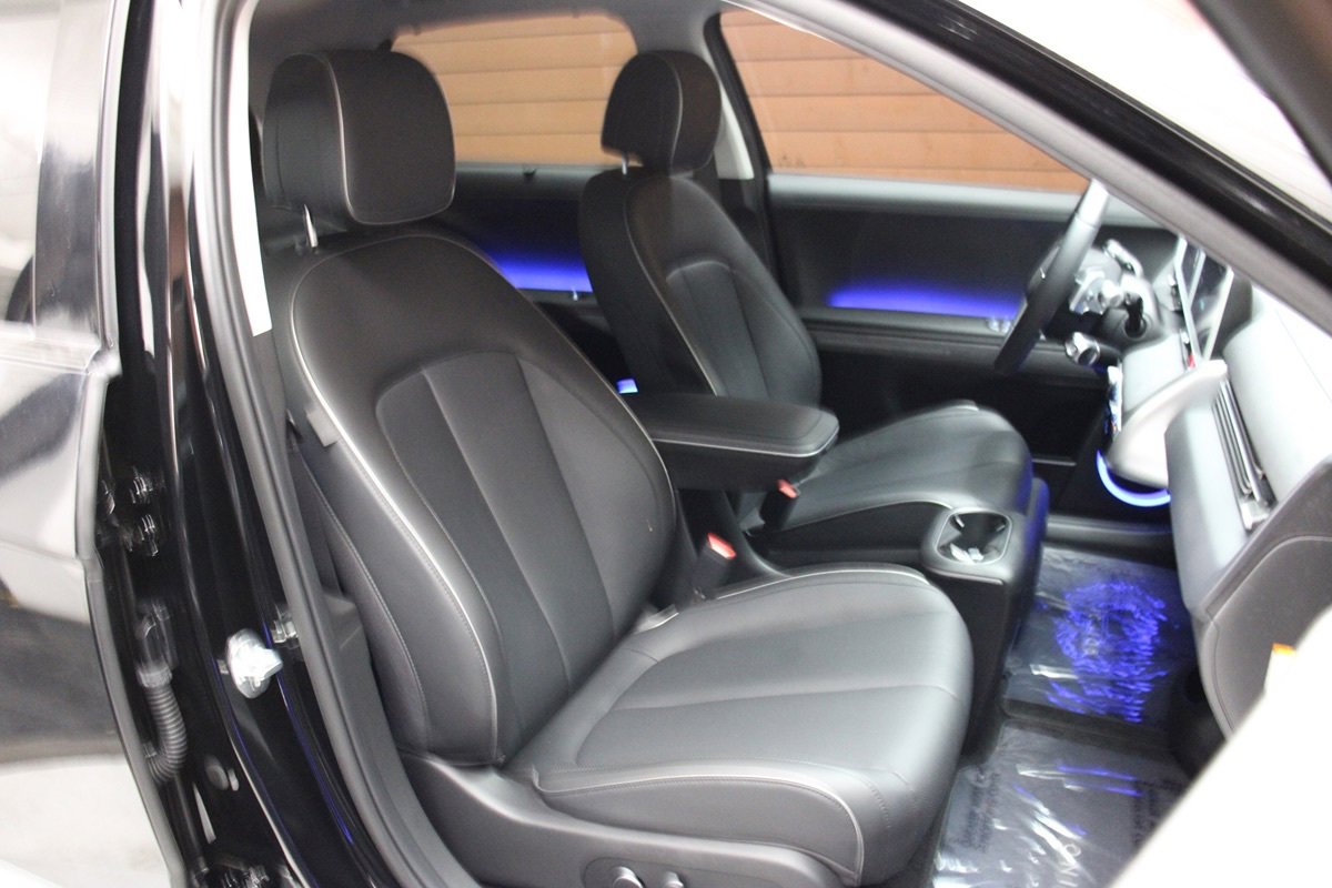 Used 2024 Hyundai Ioniq 5 Limited RWD image 17
