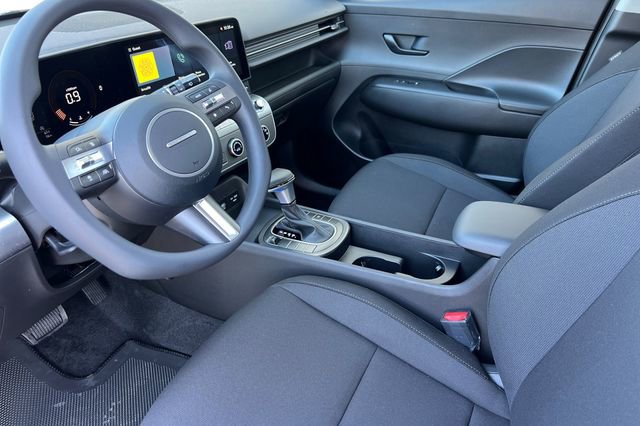 New 2026 Hyundai Kona SE image 10